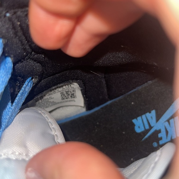 University Blue AJ1s OG- used condition đ - Picture 5 of 5